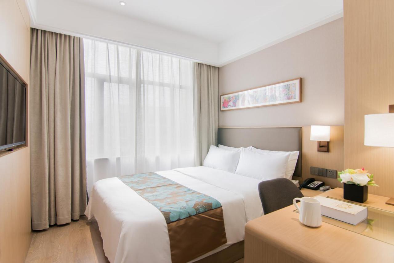 Yitel Hotel 4*